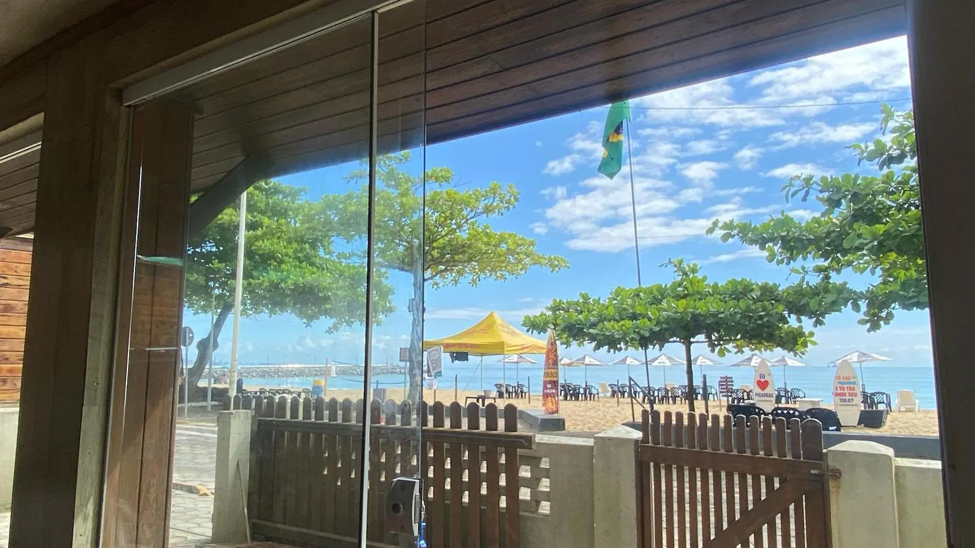 Holiday home Sua Casa Pe Na Areia Villa Picarras Brazil